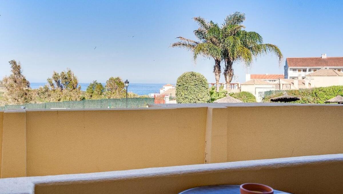 Lovely Aldea Beach Apartment Manilva Bagian luar foto