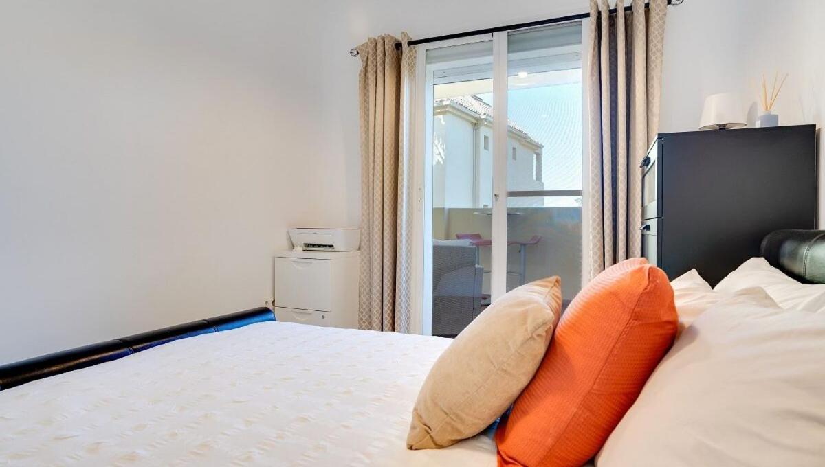 Lovely Aldea Beach Apartment Manilva Bagian luar foto