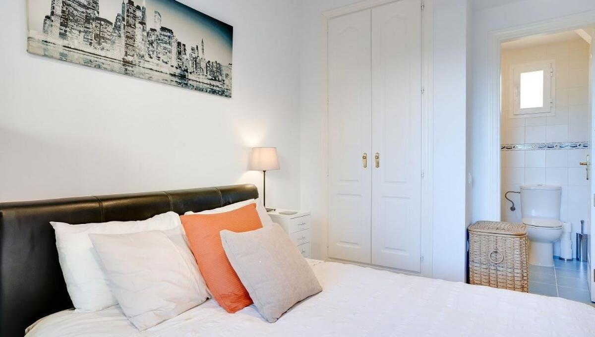 Lovely Aldea Beach Apartment Manilva Bagian luar foto
